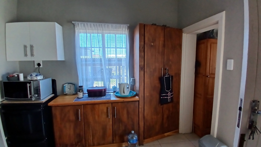 To Let 3 Bedroom Property for Rent in Sydenham Eastern Cape